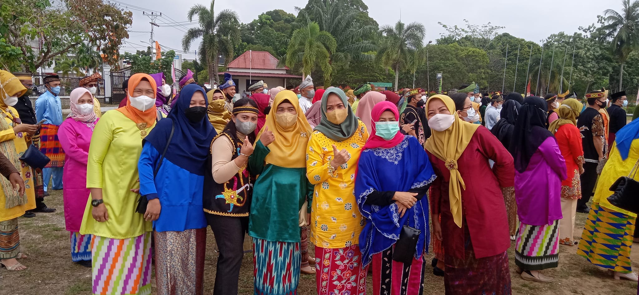 Warna Warni HUT Kalbar