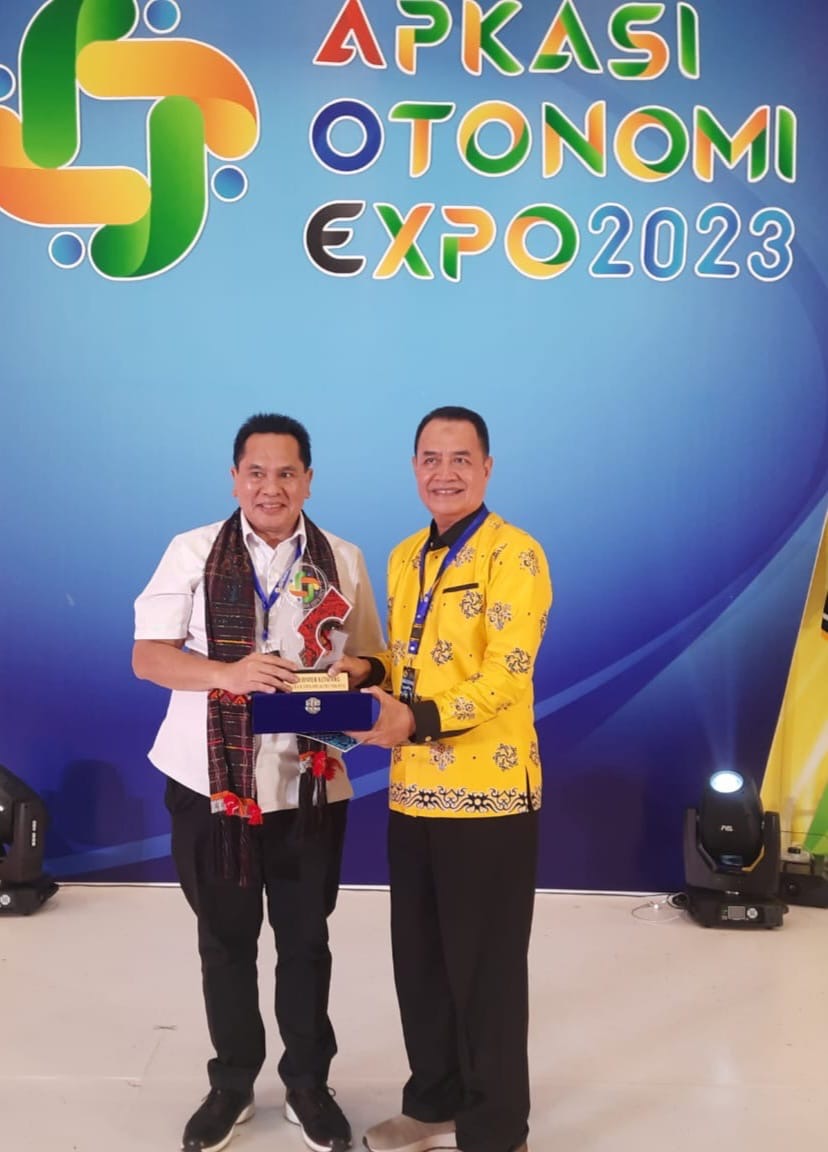 Stand Ketapang Terbaik diAjang APKASI Otonomi Expo 2023