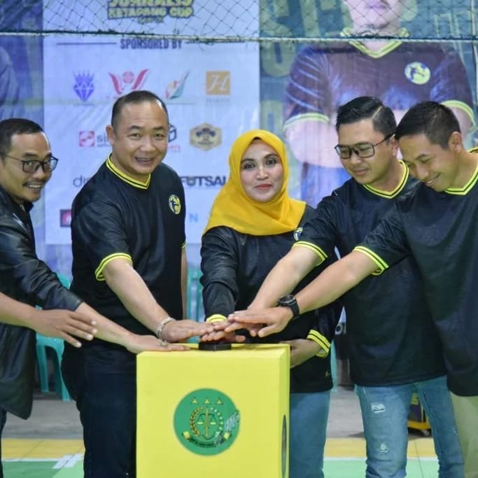 Kajari Buka Turnamen Futsal Jurnalis Cup Seri IX