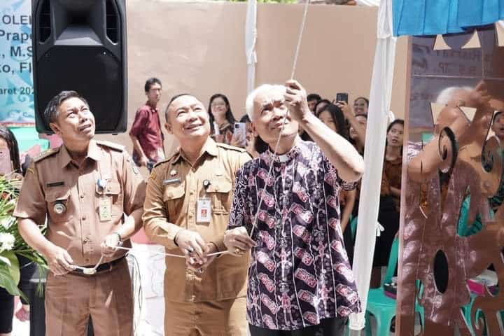 Sekda Hadiri Pemberkatan Asrama Putra Kesuma