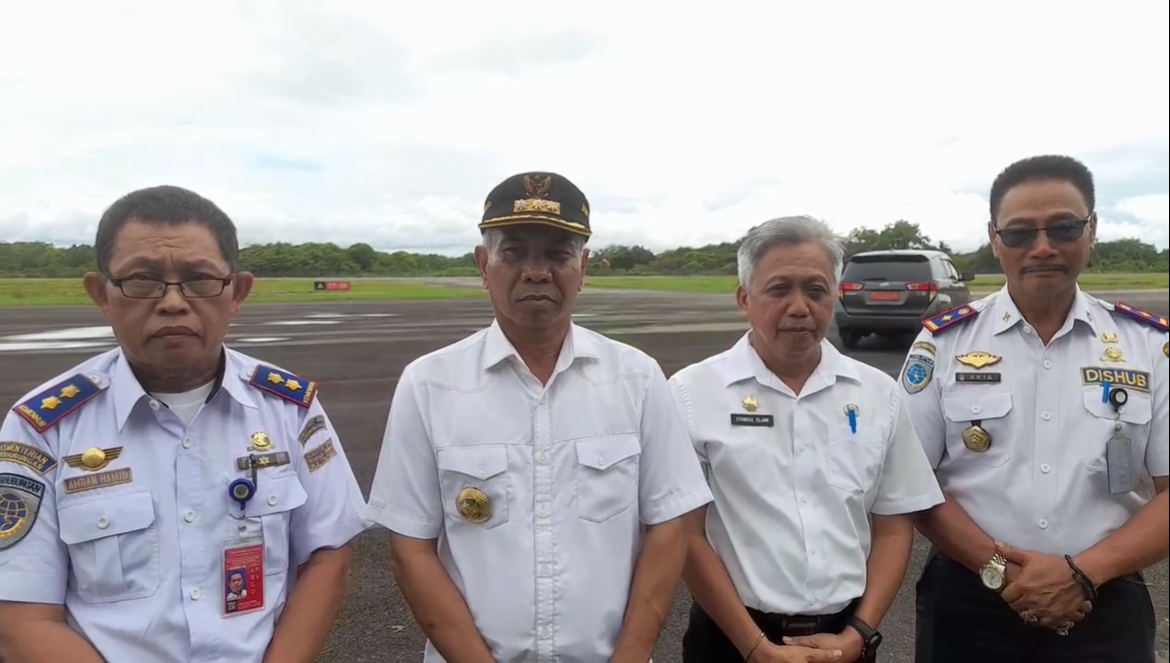 Bupati : Kita Inginkan Bandara Bisa Didarati Pesawat Boeing