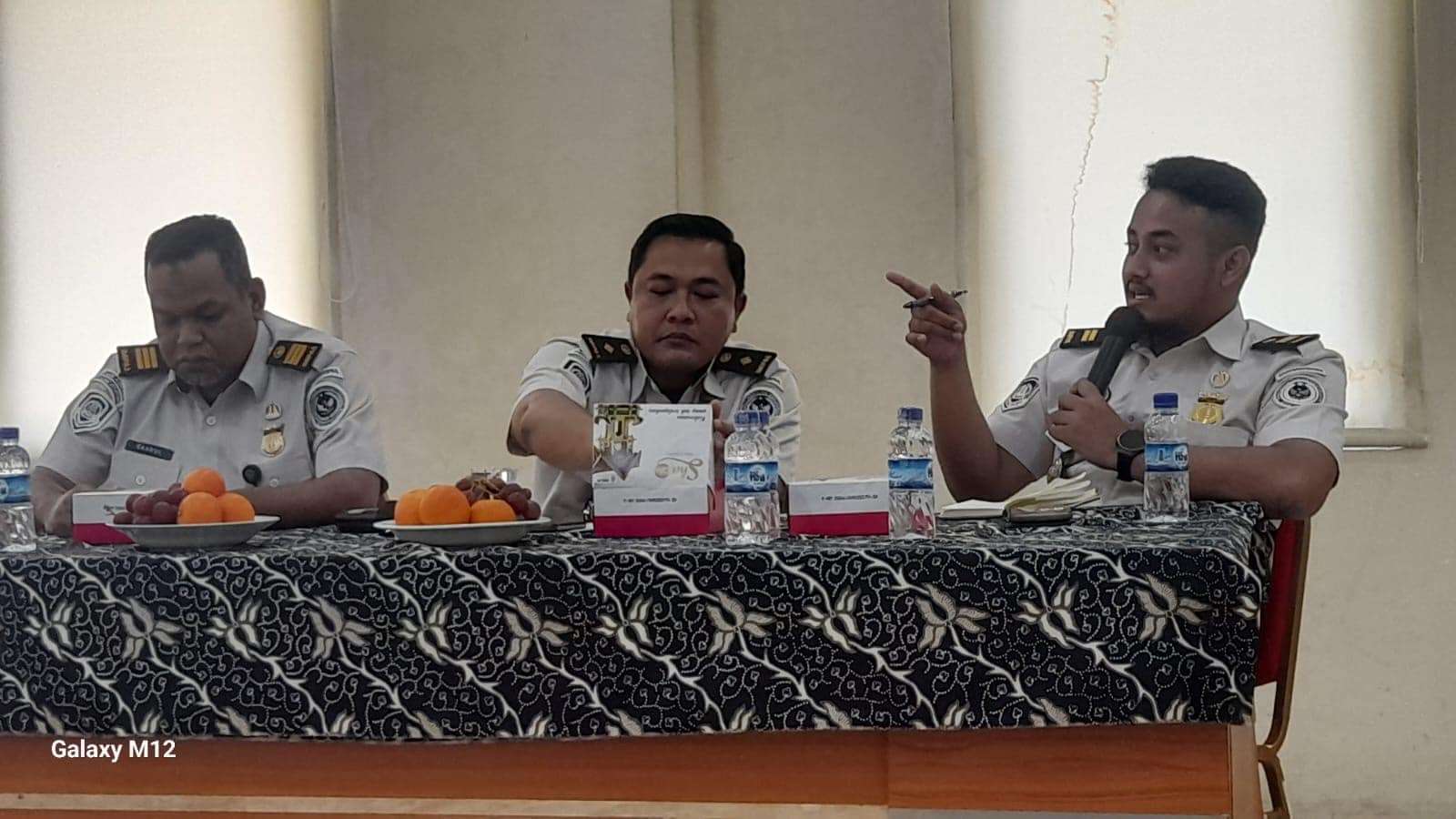 Imigrasi Ketapang Warning TKA Ilegal, Masyarakat Diminta Melapor