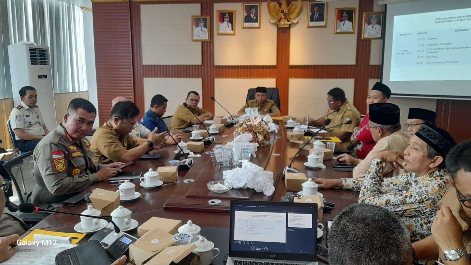 Sekda : Kendati Jumlah CJH Ketapang hanya 12 Orang, Pelayanan ke Jamaah Harus Makin Baik