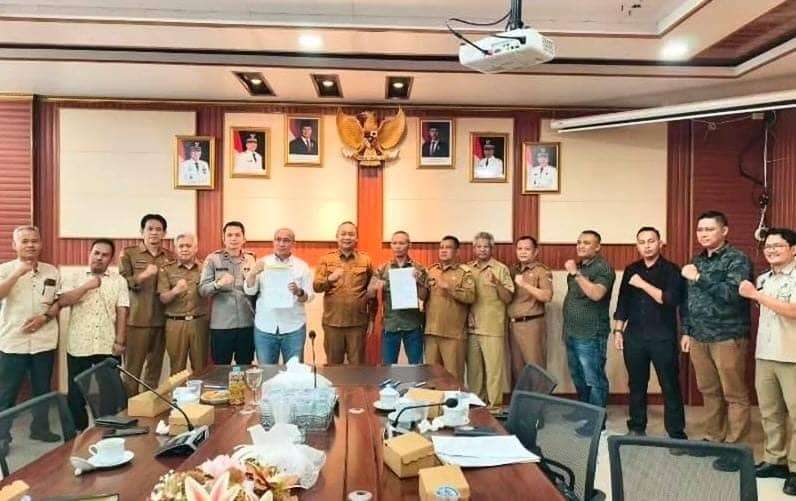 Bupati Pimpin Penyelesaian Konflik PT RSM, Warga Dapat 50 Hektare Plasma